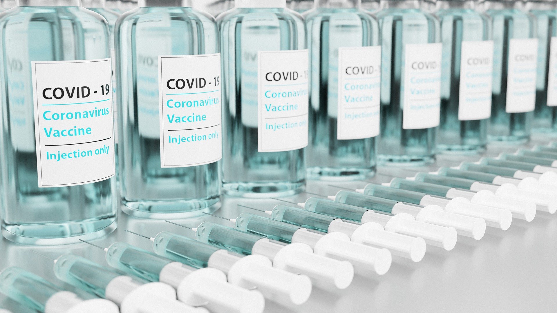 Idosos e vacinas contra a covid-19: quais os cuidados após serem vacinados?